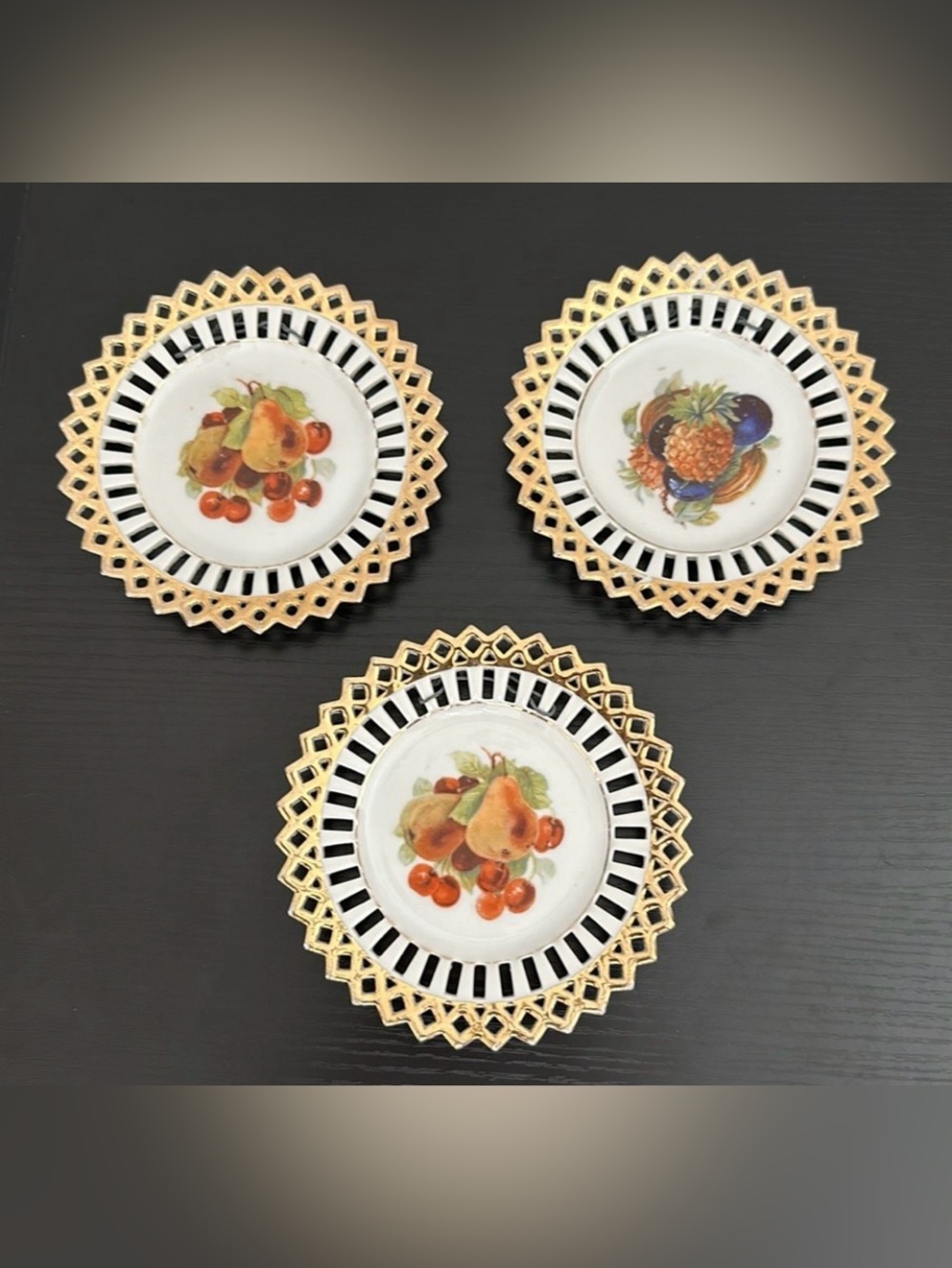 🌹 German 5” Vintage Gold Guild Edge Fruit Plates Set of 3